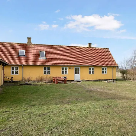 Charming In Fairytale Bornholm 펜션 Klemensker